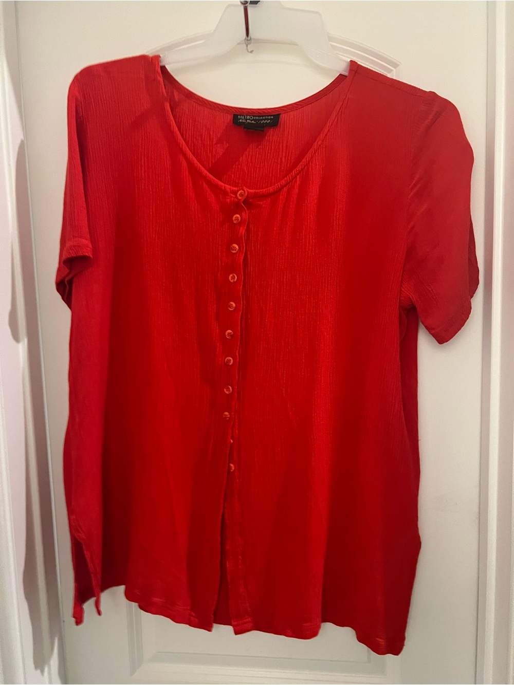 Metro Collection Coral Textured Button Front Blouse Top Size L 100% Rayon